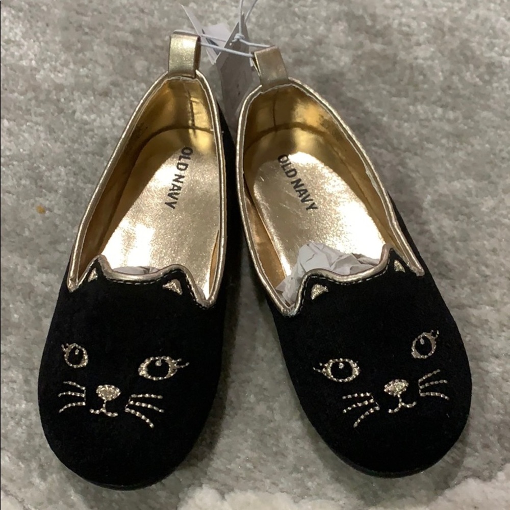 Black/gold cat slip on shoes for girls